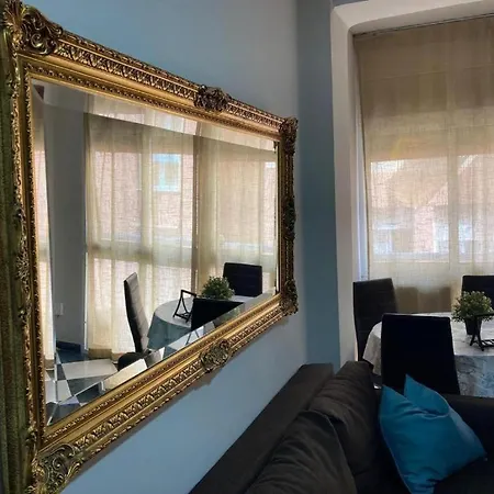 Apartamento Calu Homes Cerca De Estacion De Tren *