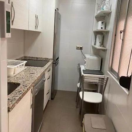 Apartamento Calu Homes Cerca De Estacion De Tren